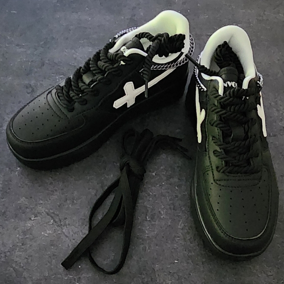 FANVOSSEM Women's Fashion Sneakers Size 37 - Picture 1 of 5